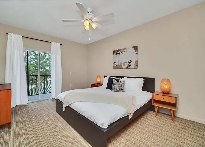 Bright 3Br Condo With Pool And Hot Tub, Close To Disney!