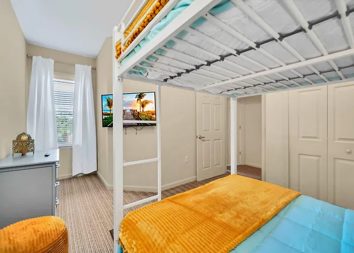 Bright 3Br Condo With Pool And Hot Tub, Close To Disney!