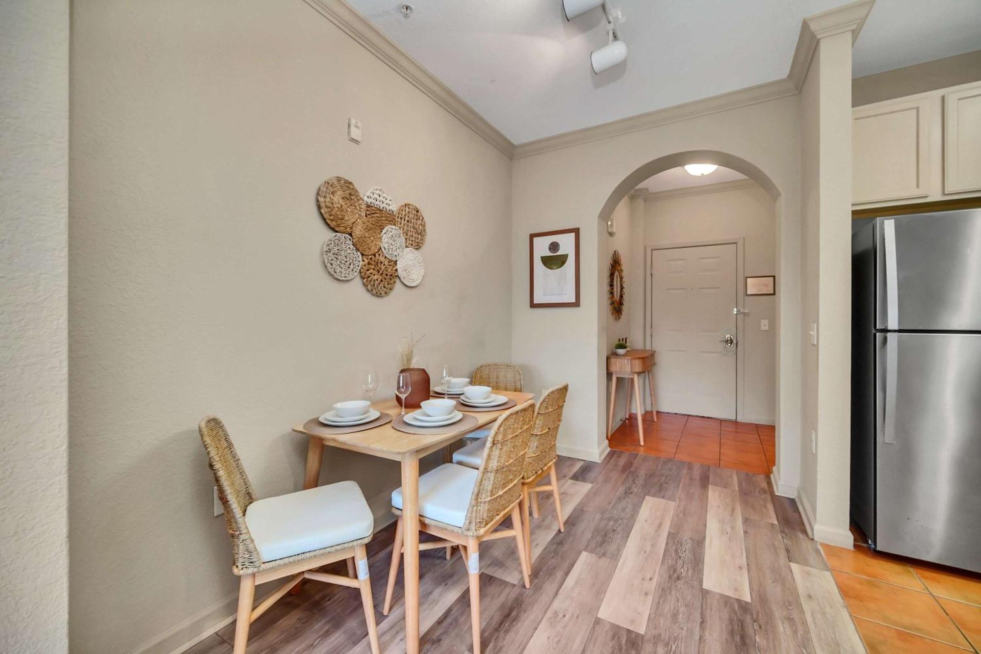 Bright 3br With Pool And Hot Tub, Close To Disney! *