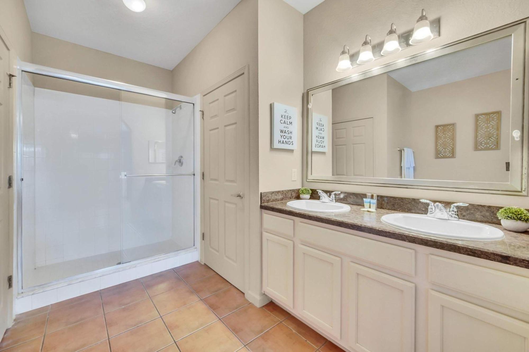 Bright 3br With Pool And Hot Tub, Close To Disney! Hébergement de vacances *