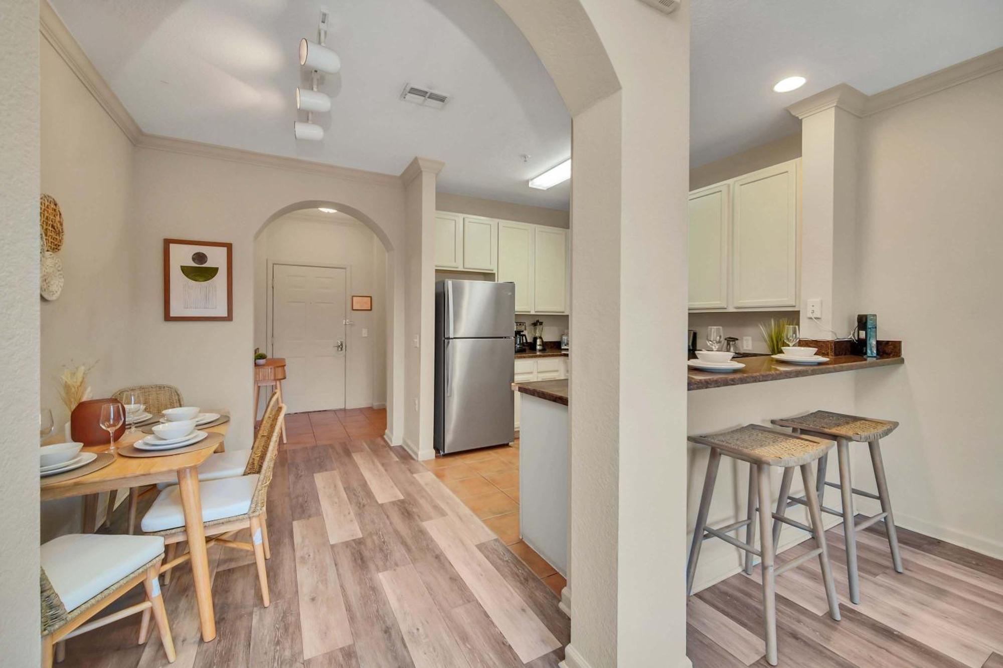 Bright 3br With Pool And Hot Tub, Close To Disney! Hébergement de vacances Orlando